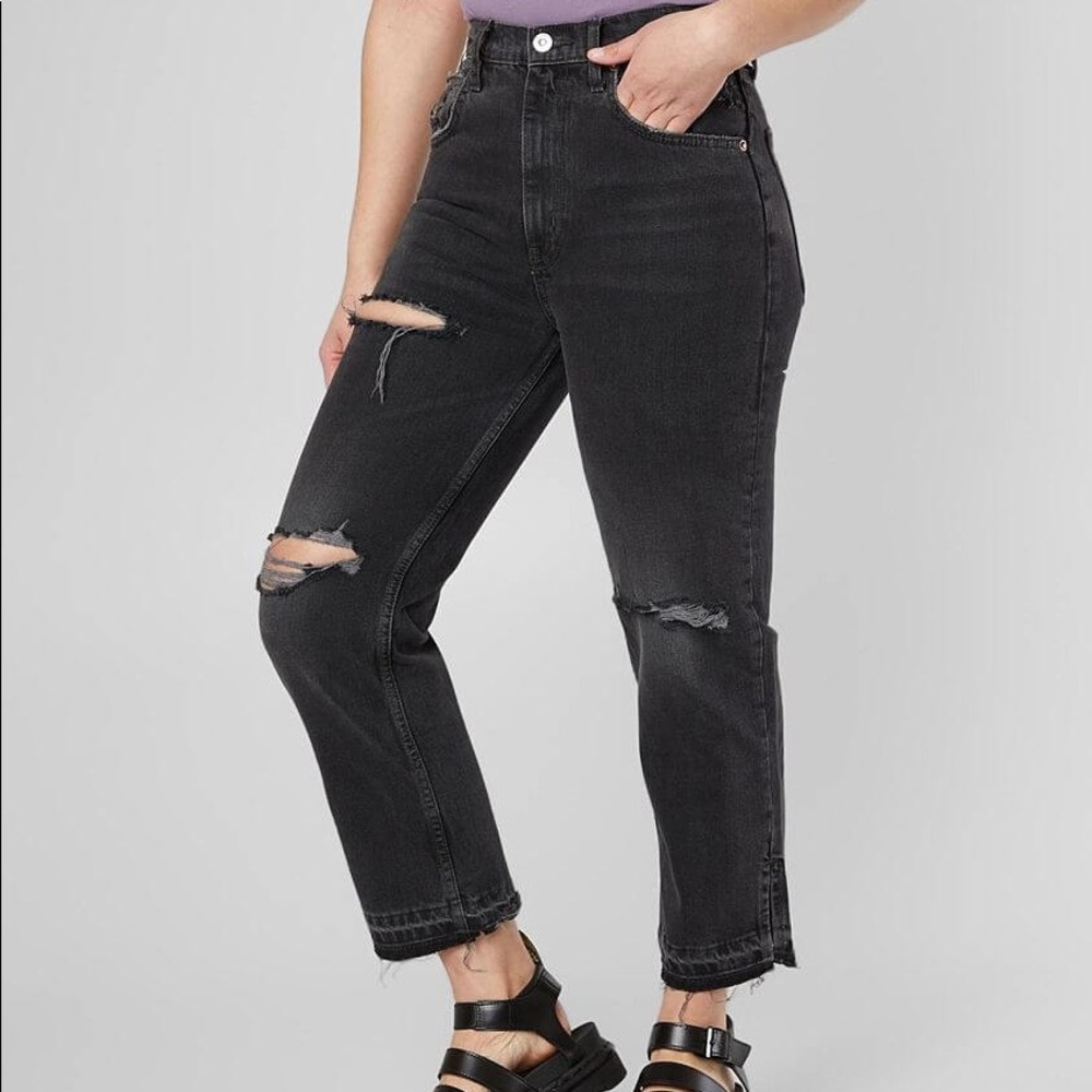 Free People Lita Distressed Cropped Capri Jeans